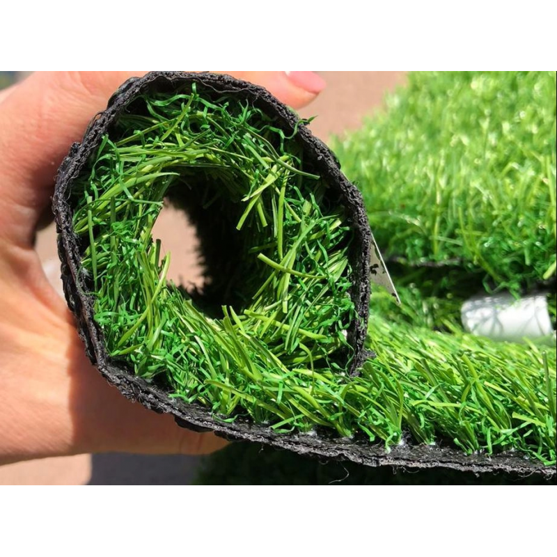 Iarba verde artificiala 30 mm terasa