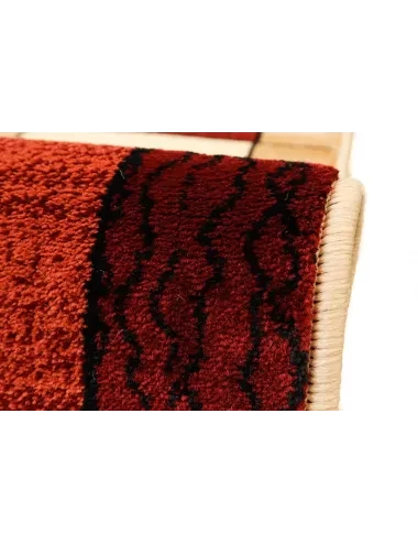 Covor modern cu linii geometrice